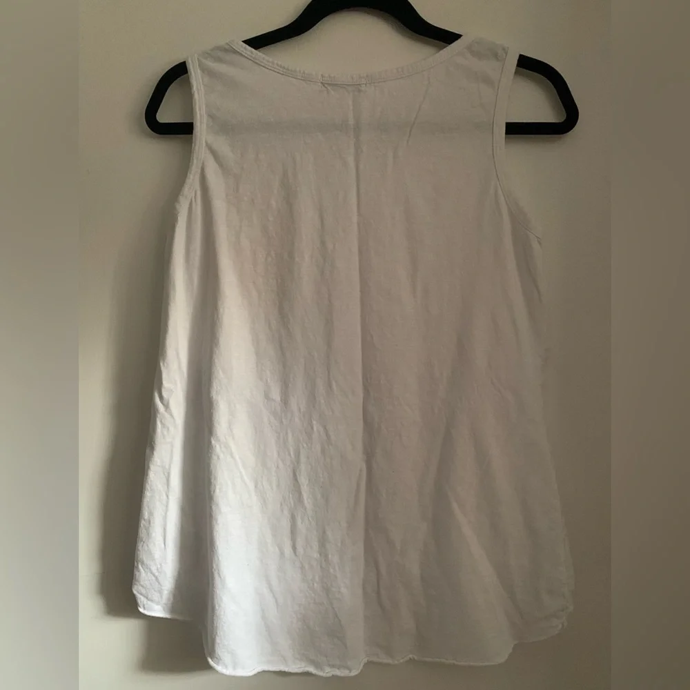 Terzo Millennio sleeveless white tank top - Picture 8 of 8